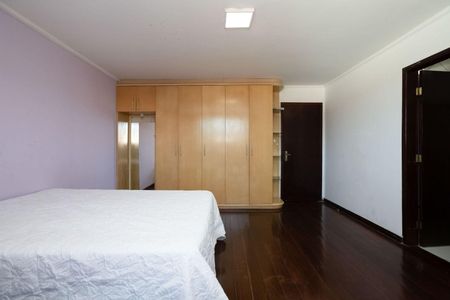 26_photo/94dce3af03.97484f792a469e2d-ATLAS-e6216c0e-b5da-412c-87a3-a8532e011b42.jpg de casa à venda com 4 quartos, 300m² em Santa Quiteria, Curitiba