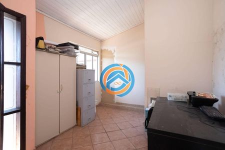 37_photo/94dce3af03.97484f792a469e2d-ATLAS-fd7d4e19-87f5-480c-97dc-cbeaf42af2e9.jpg de casa à venda com 4 quartos, 300m² em Santa Quiteria, Curitiba