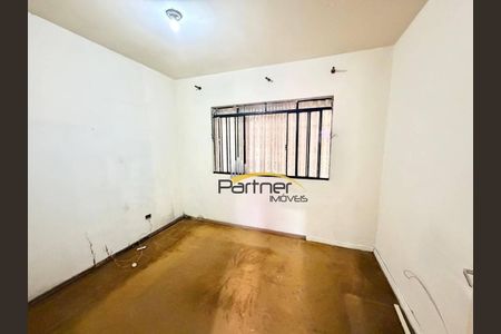 8_photo/94dce3af3b.eb2bd2a9c3b2ded2-ATLAS-40b6d811-b239-44c1-8a40-b801eddaab48.jpg de casa à venda com 3 quartos, 108m² em Santa Quiteria, Curitiba