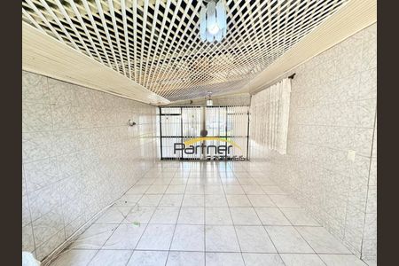 21_photo/94dce3af3b.eb2bd2a9c3b2ded2-ATLAS-866d3377-d400-4804-a448-90f83ad17ccf.jpg de casa à venda com 3 quartos, 108m² em Santa Quiteria, Curitiba