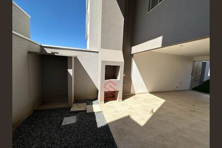 3_photo/94dce3b005.1849330c0761d027-ATLAS-6a52ddf0-93a2-4745-a818-5e5b9dd64932.jpg de casa à venda com 3 quartos, 208m² em Campo Comprido, Curitiba