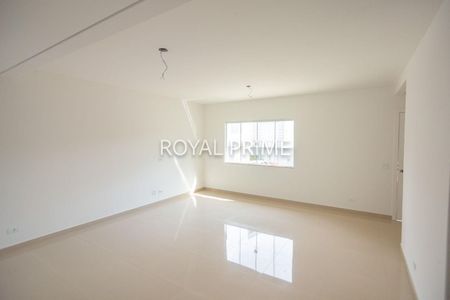 11_photo/94dce3b01b.f9153700a58920e4-ATLAS-b99451b2-92b1-45f7-adce-93e398875469.jpg de casa à venda com 3 quartos, 209m² em Campo Comprido, Curitiba