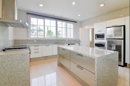 9_photo/94dce3b0a9.ceff8192393c33de-ATLAS-8bd93ca2-c6ec-47b2-aae8-6a731516fb4b.jpg de casa à venda com 4 quartos, 794m² em Campo Comprido, Curitiba