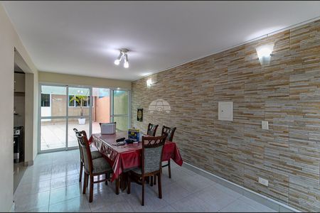3_photo/94dce3b0b7.4e1a6e6486a440d9-ATLAS-fa9ac7e9-149c-4521-bcec-3fe178a42cd6.jpg de casa para alugar com 3 quartos, 140m² em Campo Comprido, Curitiba