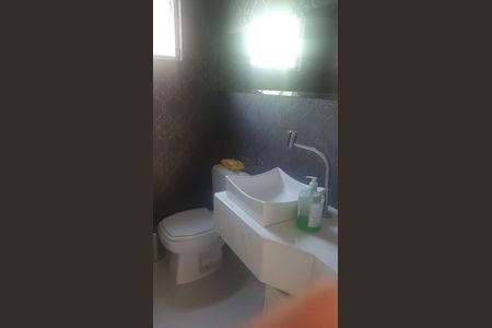 12_photo/94dce3b0c1.8abd6c561327c6c5-ATLAS-bfeaafac-cd30-41f3-a54b-478a761a5f3e.jpg de casa à venda com 3 quartos, m² em Campo Comprido, Curitiba