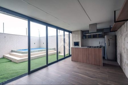 9_photo/94dce3b13d.31f8faead97f4406-ATLAS-a03ddab5-607d-4e98-9f25-5ef43f10de0b.jpg de casa à venda com 3 quartos, 164m² em Campo Comprido, Curitiba