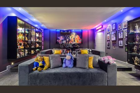 8_photo/94dce3b1e3.143559cf2cedd01d-ATLAS-ab788ccd-27b8-4ca7-9152-e8d2c0e08993.jpg de casa à venda com 4 quartos, 830m² em Campo Comprido, Curitiba