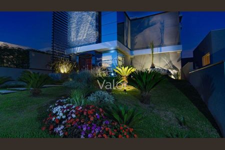 25_photo/94dce3b1e3.143559cf2cedd01d-ATLAS-ff2b76b5-63d9-4d30-b9b5-e0fe0ed21672.jpg de casa à venda com 4 quartos, 830m² em Campo Comprido, Curitiba