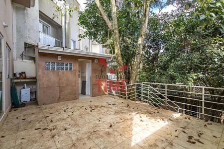 4_photo/94dce3b251.9d8fed69801cdea0-ATLAS-11d6ee21-ab98-4a17-990e-e1e0d8023167.jpg de casa à venda com 3 quartos, 263m² em Campo Comprido, Curitiba