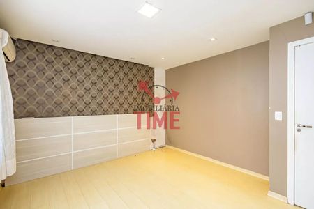 25_photo/94dce3b251.9d8fed69801cdea0-ATLAS-35b1c4f3-0580-4699-a74c-99d6f4fa6ca4.jpg de casa à venda com 3 quartos, 263m² em Campo Comprido, Curitiba