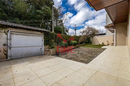 50_photo/94dce3b251.9d8fed69801cdea0-ATLAS-a2e46c58-3fdc-43cc-b2d9-3913f1f76a1c.jpg de casa à venda com 3 quartos, 263m² em Campo Comprido, Curitiba