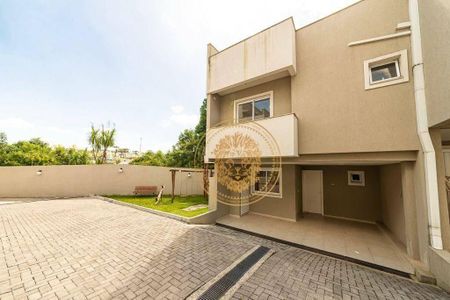 3_photo/94dce3b251.c2104f6f20157d7f-ATLAS-c7e693cc-dcd0-4432-a487-17348c9c8466.jpg de casa para alugar com 3 quartos, 140m² em Campo Comprido, Curitiba