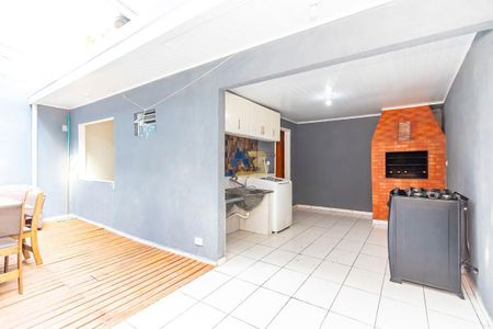 12_photo/94dce3b287.1aa5b8f538f3adaf-ATLAS-d1f4fafd-1eff-42a9-ac7c-56175d1de6c8.jpg de casa à venda com 4 quartos, 148m² em Campo Comprido, Curitiba