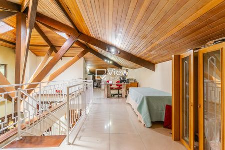 5_photo/94dce3b49f.1aa5b8f538f3adaf-ATLAS-2f595d8f-0299-4ba8-8ff2-12ed377a955a.jpg de apartamento para alugar com 4 quartos, 500m² em Campo Comprido, Curitiba