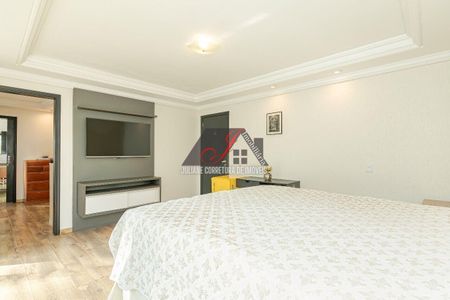 4_photo/94dce3b575.d505c9d9834fda44-ATLAS-163cfbbd-7571-4ade-893f-8df2ab7f10ad.jpg de casa à venda com 5 quartos, 368m² em Campo Comprido, Curitiba