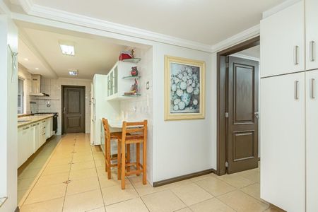 27_photo/94dce3b575.d505c9d9834fda44-ATLAS-2f3b0679-0b9d-48d1-8266-c8f1b509980a.jpg de casa à venda com 5 quartos, 368m² em Campo Comprido, Curitiba