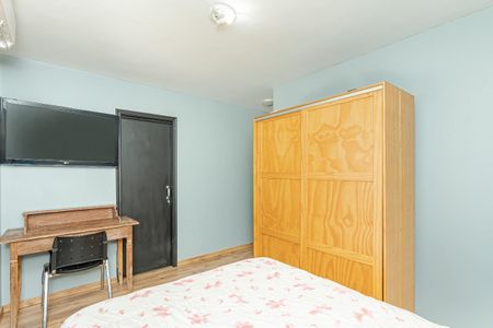 46_photo/94dce3b575.d505c9d9834fda44-ATLAS-5f1fc40f-54ef-4b9e-a5a1-5796d794f835.jpg de casa à venda com 5 quartos, 368m² em Campo Comprido, Curitiba
