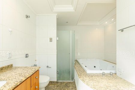 39_photo/94dce3b575.d505c9d9834fda44-ATLAS-60471495-9d67-44c5-b86c-72b485fd8024.jpg de casa à venda com 5 quartos, 368m² em Campo Comprido, Curitiba