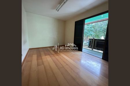 3_photo/94dce3b575.d7b7135cffaafe0a-ATLAS-112a79e2-e8bf-42d8-99c4-23f90080c522.jpg de casa à venda com 4 quartos, 547m² em Centro, Curitiba