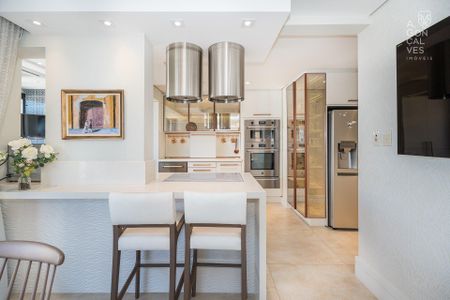 5_photo/94dce3b5d9.35f14d680097ff3b-ATLAS-c3c38eca-7bf5-4d41-b7cc-7264882047a3.jpg de apartamento à venda com 4 quartos, 279m² em Campo Comprido, Curitiba