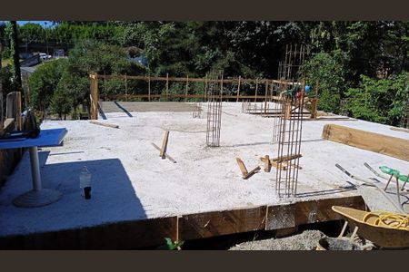 8_photo/94dce3b65d.526b8d0f117d2dc5-ATLAS-ab8c124e-0976-48b9-9996-22deaeba1809.jpg de casa à venda com 4 quartos, 252m² em Campo Comprido, Curitiba