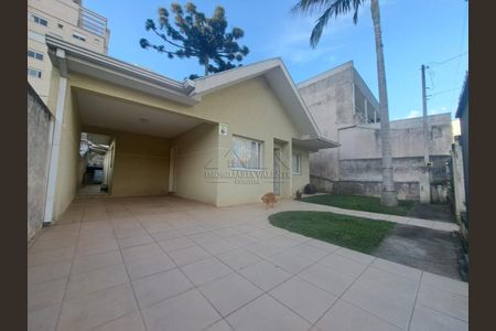 1_photo/94dce3b669.fad97a88a53e9b6a-ATLAS-3b6ab7b2-91b1-470e-aaa3-67046c0bcb1a.jpg de casa à venda com 3 quartos, 322m² em Campo Comprido, Curitiba