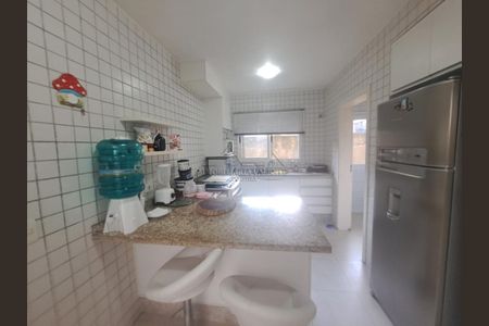7_photo/94dce3b669.fad97a88a53e9b6a-ATLAS-bc549acd-7f43-49a0-b877-f5fbcabc8e21.jpg de casa à venda com 3 quartos, 322m² em Campo Comprido, Curitiba