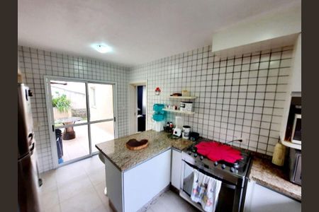 8_photo/94dce3b669.fad97a88a53e9b6a-ATLAS-d891e1cf-55f2-4cae-a0b7-ad1f8d3e9dc4.jpg de casa à venda com 3 quartos, 109m² em Campo Comprido, Curitiba