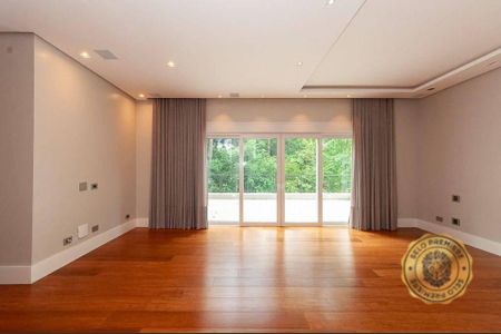 46_photo/94dce3b685.cedc79afaf978558-ATLAS-85ca0c84-9e78-4241-bddd-e1793fa53e82.jpg de apartamento para alugar com 4 quartos, 580m² em Campo Comprido, Curitiba