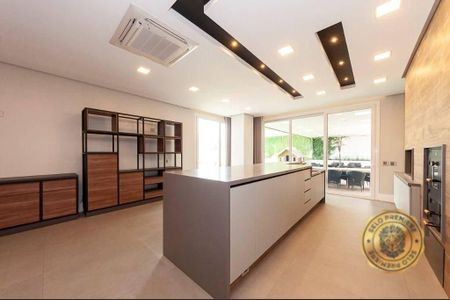 14_photo/94dce3b685.cedc79afaf978558-ATLAS-945d02cf-ceff-48f1-848e-3340648dd1ea.jpg de apartamento para alugar com 4 quartos, 580m² em Campo Comprido, Curitiba