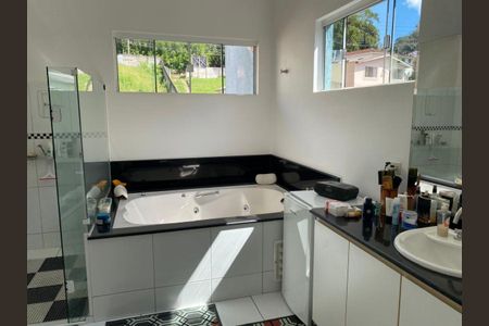 36_photo/94dce3b6fd.2008f600ea595daf-ATLAS-351adb96-3e6e-406d-ab15-e0104f2439f7.jpg de casa à venda com 3 quartos, 349m² em Campo Comprido, Curitiba