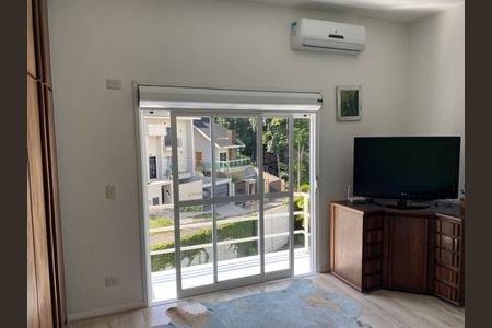 27_photo/94dce3b6fd.2008f600ea595daf-ATLAS-3fe934ed-eb9a-448e-b4d2-496c99c60150.jpg de casa à venda com 3 quartos, 349m² em Campo Comprido, Curitiba