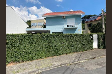 2_photo/94dce3b6fd.2008f600ea595daf-ATLAS-c0cc8c5e-e277-4b1d-9675-cf4763e5875a.jpg de casa à venda com 3 quartos, 349m² em Campo Comprido, Curitiba