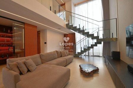 12_photo/94dce3b7a5.413b54f4bf74f905-ATLAS-1bb32074-c812-4814-a723-a892ba8dac85.jpg de casa à venda com 3 quartos, 389m² em Campo Comprido, Curitiba