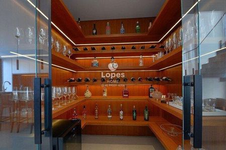 15_photo/94dce3b7a5.413b54f4bf74f905-ATLAS-7fa1a9ae-bc52-4fb2-a1a6-2638a0c65cd2.jpg de casa à venda com 3 quartos, 389m² em Campo Comprido, Curitiba