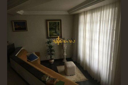 5_photo/94dce3b7bb.1d0d827e26d2d819-ATLAS-e3c45f26-e7ed-4d86-98b3-0cb0149b7664.jpg de casa à venda com 2 quartos, 400m² em Campo Comprido, Curitiba