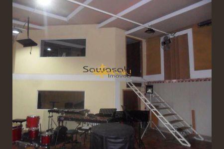43_photo/94dce3b7bb.1d0d827e26d2d819-ATLAS-fd8e29b1-8140-4125-913a-7269ff3bd11b.jpg de casa à venda com 2 quartos, 400m² em Campo Comprido, Curitiba