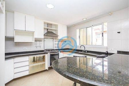 24_photo/94dce3b891.69530a6104d48ca1-ATLAS-32801833-b651-4946-9483-e2a5c18dbc84.jpg de casa à venda com 3 quartos, 213m² em Seminário, Curitiba