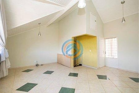 7_photo/94dce3b891.69530a6104d48ca1-ATLAS-fb7ce1ef-33ce-4e35-b855-554a7f21b0ee.jpg de casa à venda com 3 quartos, 213m² em Seminário, Curitiba