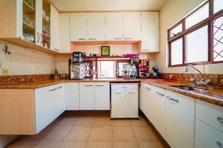 27_photo/94dce3b89d.f90d1e514ded60bc-ATLAS-5c26b583-574e-4ab4-9c6d-da5f48acefa6.jpg de casa à venda com 5 quartos, 267m² em Seminário, Curitiba