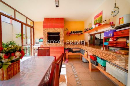 31_photo/94dce3b89d.f90d1e514ded60bc-ATLAS-ac4df04c-717b-440e-afe9-b5ece566fc82.jpg de casa à venda com 5 quartos, 267m² em Seminário, Curitiba