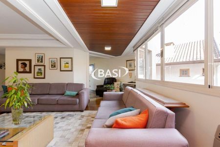 8_photo/94dce3b8a1.30fef9726345fe7d-ATLAS-2f03e778-e986-4f9d-8eb6-703d7e32f890.jpg de casa à venda com 5 quartos, 603m² em Campina do Siqueira, Curitiba