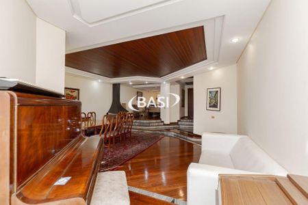 12_photo/94dce3b8a1.30fef9726345fe7d-ATLAS-3eb1131f-3f3d-4dae-b482-30e03e3ca63e.jpg de casa à venda com 5 quartos, 603m² em Campina do Siqueira, Curitiba