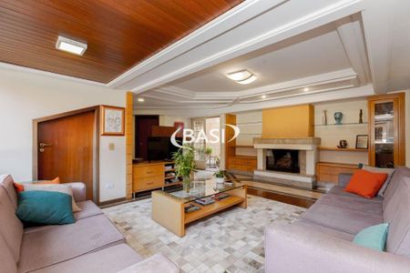 12_photo/94dce3b8a1.30fef9726345fe7d-ATLAS-a2a2e3d8-adfe-4960-9523-90ef6fe448b9.jpg de casa à venda com 5 quartos, 603m² em Campina do Siqueira, Curitiba