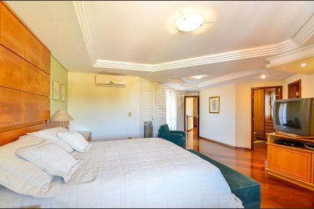 6_photo/94dce3b8a5.1ec89c7cbdfc8b9a-ATLAS-35994251-744c-4913-9d45-4ecb9cc880ea.jpg de casa à venda com 5 quartos, 604m² em Campina do Siqueira, Curitiba