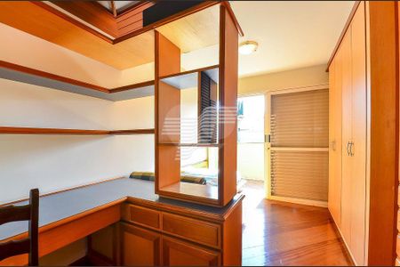 26_photo/94dce3b8a5.1ec89c7cbdfc8b9a-ATLAS-aa0635a5-5af3-4067-924e-e59bf2710daa.jpg de casa à venda com 5 quartos, 604m² em Campina do Siqueira, Curitiba