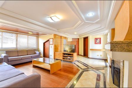 8_photo/94dce3b8a5.1ec89c7cbdfc8b9a-ATLAS-ab39d24e-2c32-49e2-82d3-fb8f375d0909.jpg de casa à venda com 5 quartos, 604m² em Campina do Siqueira, Curitiba