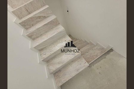 47_photo/94dce3b8c9.9be67bb9ae2d716d-ATLAS-b0981c48-e53b-4619-b1dd-92a62aedf9bc.jpg de casa à venda com 3 quartos, 257m² em Campina do Siqueira, Curitiba