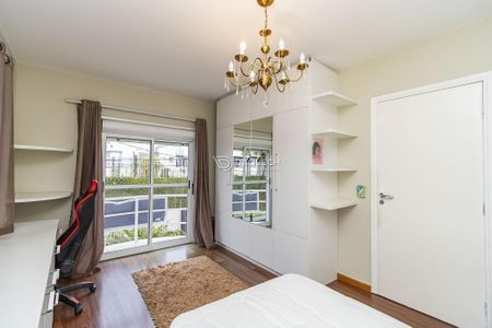 22_photo/94dce3b8cd.1168d7f35de77434-ATLAS-b08febea-b61d-476c-954d-67b3066d38e3.jpg de casa à venda com 3 quartos, 263m² em Campina do Siqueira, Curitiba