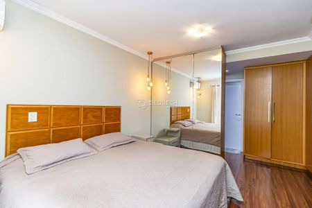 17_photo/94dce3b8cd.1168d7f35de77434-ATLAS-cb8ae75a-073e-46bb-aa5f-b88758187a09.jpg de casa à venda com 3 quartos, 263m² em Campina do Siqueira, Curitiba